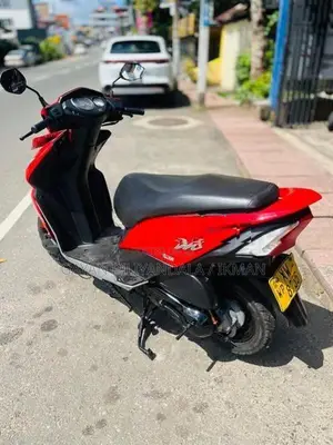 Honda Dio 2012