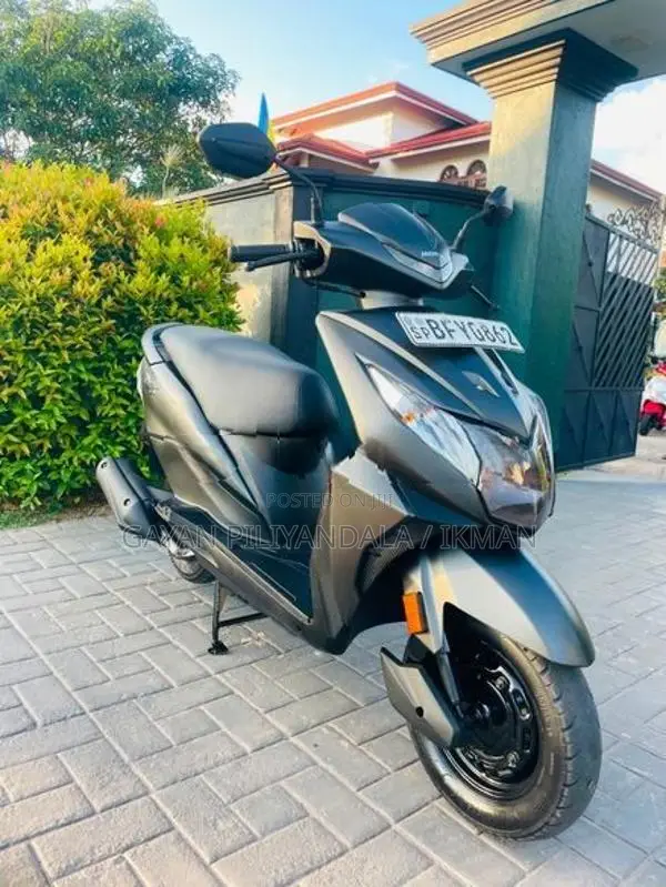 Honda Dio 2017