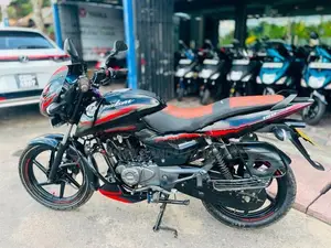 Bajaj Pulsar 150 2017
