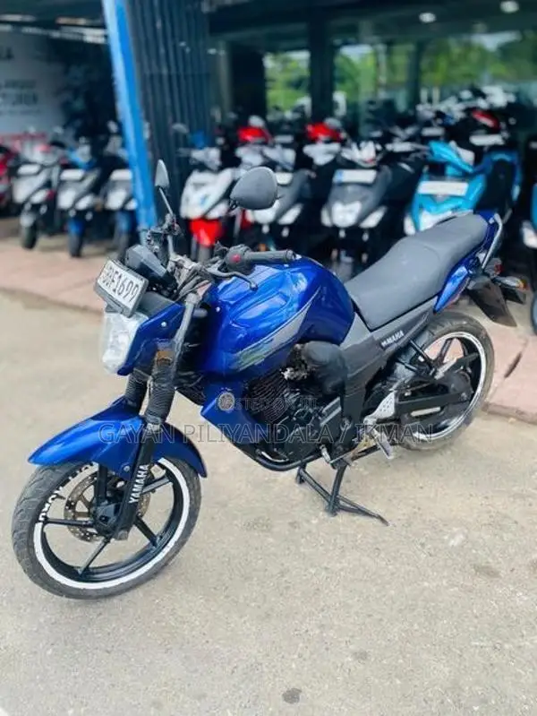 Yamaha FZ 2014