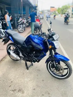 Yamaha FZ 2014