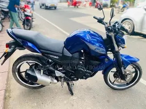 Yamaha FZ 2014