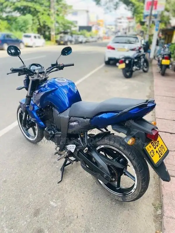 Yamaha FZ 2014