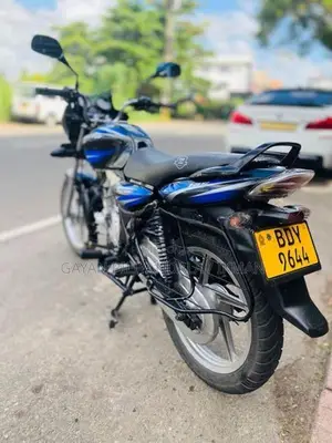 Bajaj Discover 125 2016