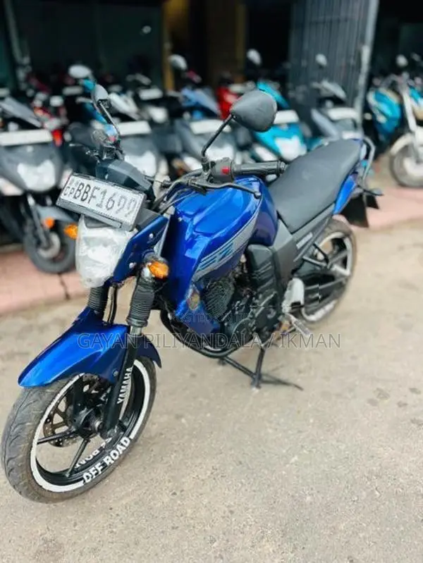 Yamaha FZ 16 2014