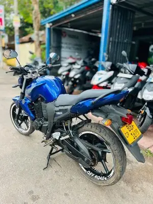 Yamaha FZ 16 2014