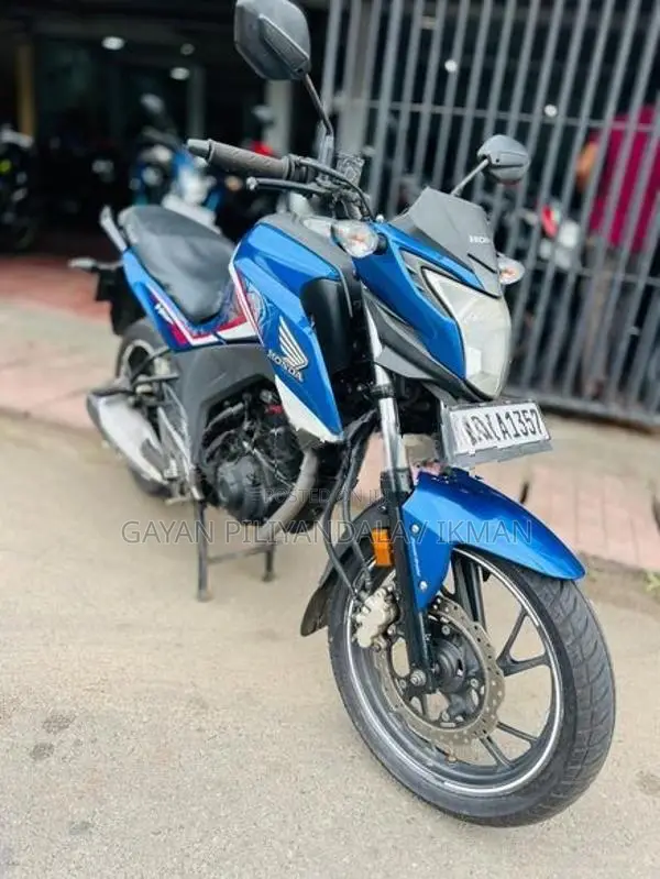 Honda Hornet 2019