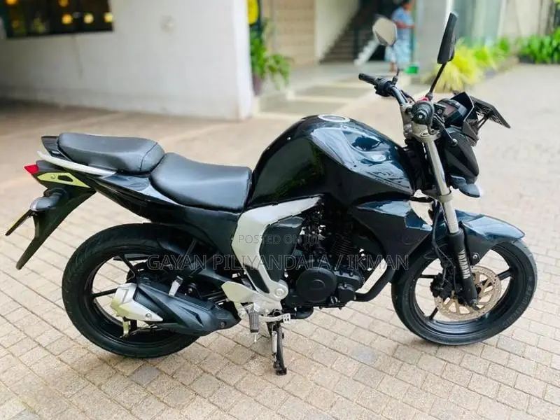 Yamaha FZ 2017