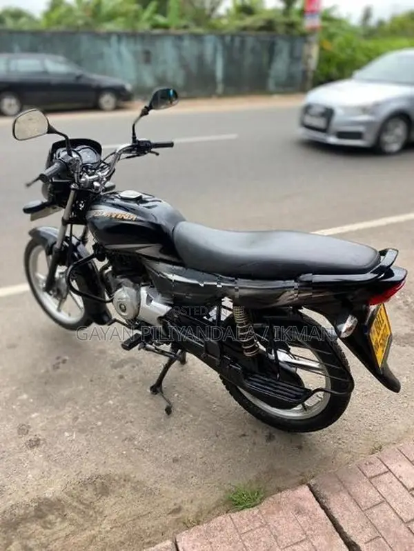 Bajaj Platina 110 2018