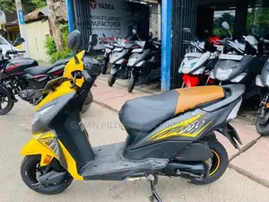 Honda Dio 2017