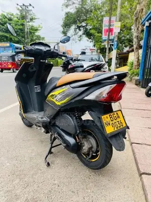Honda Dio 2017