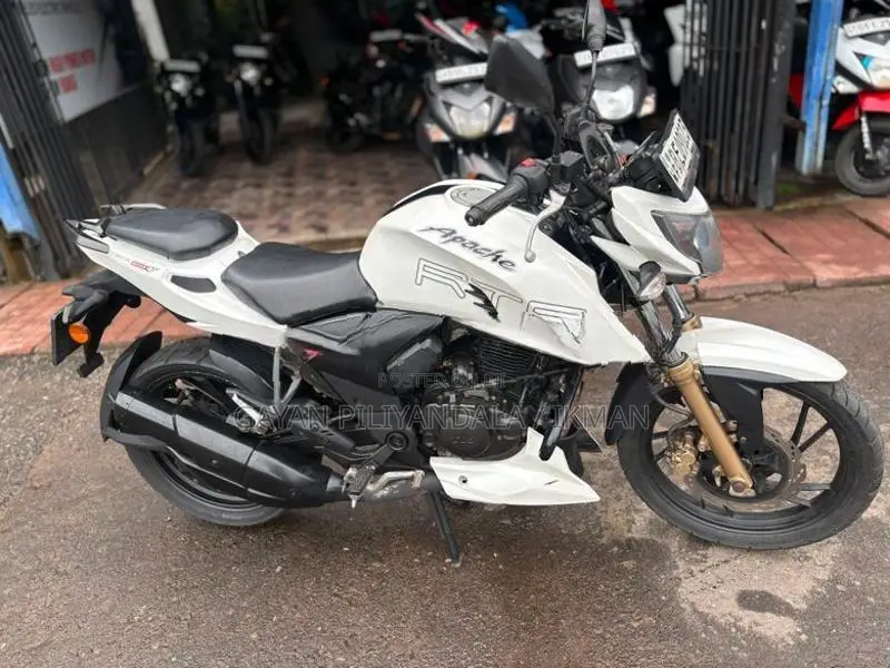 TVS Apache 2016