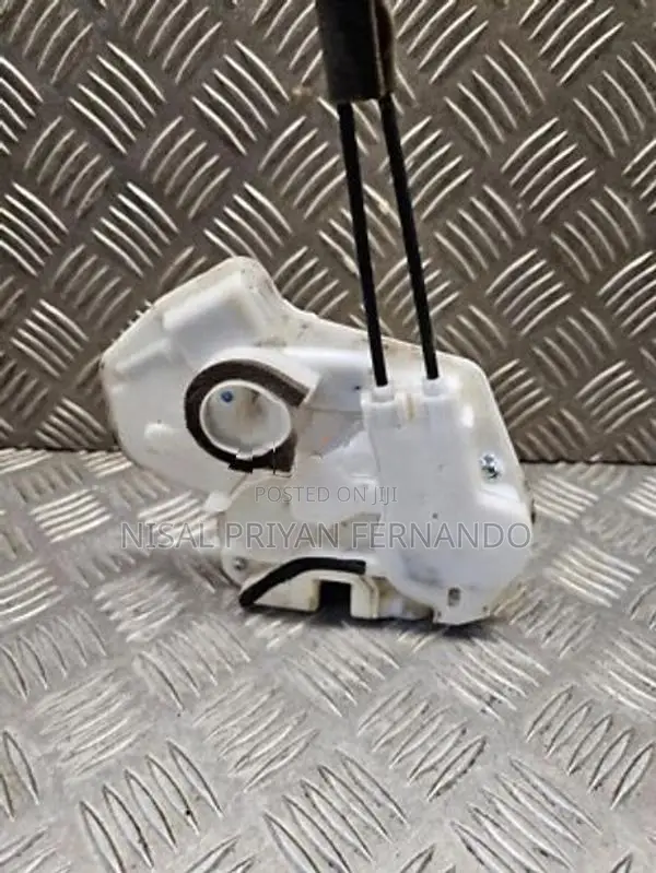 Mitsubishi L200 Triton Door Lock Actuator