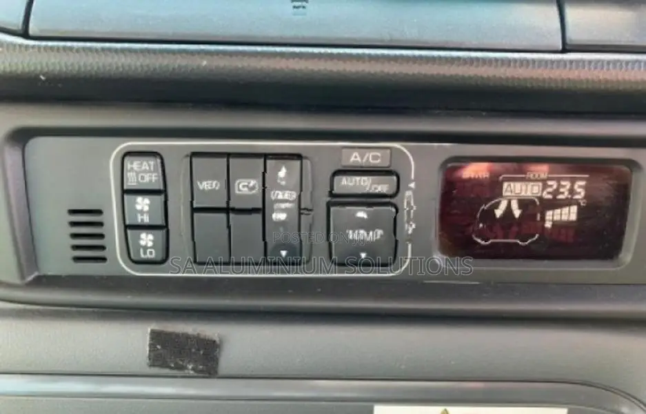 Mitsubishi Rosa 2022