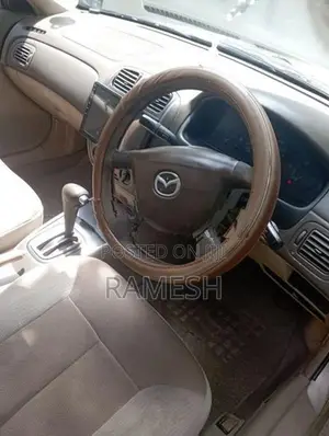 Mazda Familia 2000