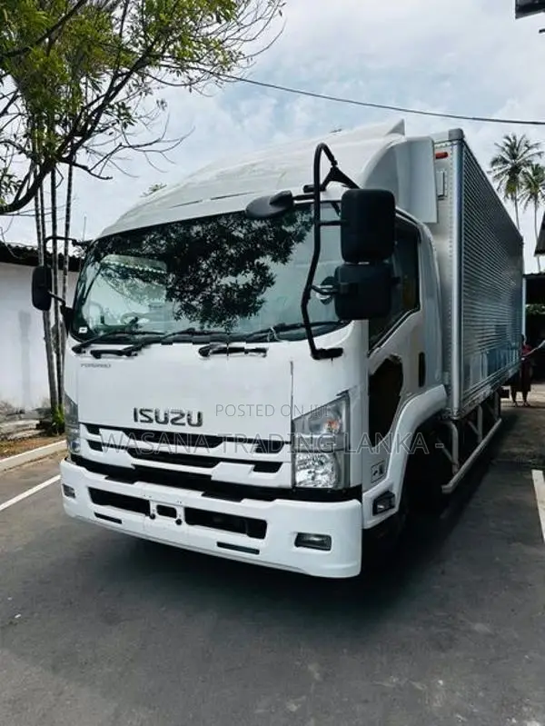 Isuzu Forward Full Body 20FT Dunu 2016