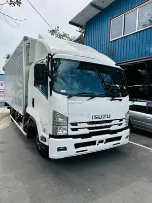 Isuzu Forward Full Body 20FT Dunu 2016