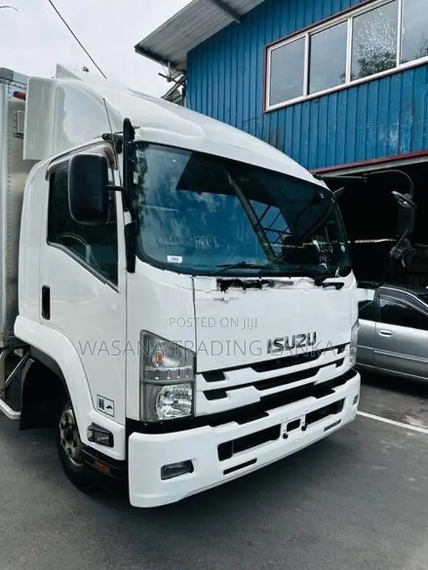 Isuzu Forward Full Body 20FT Dunu 2016