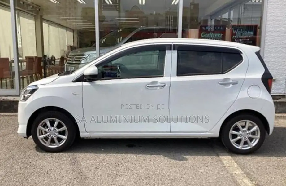 Daihatsu Mira G SA3 2025