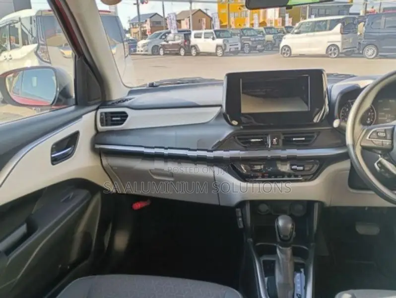 Suzuki Swift MX 2025