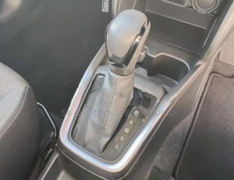 Suzuki Swift MX 2025