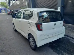 Daihatsu Mira 2024
