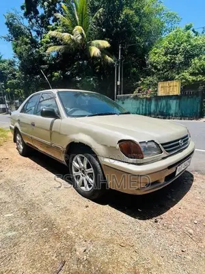 Toyota Soluna 1999