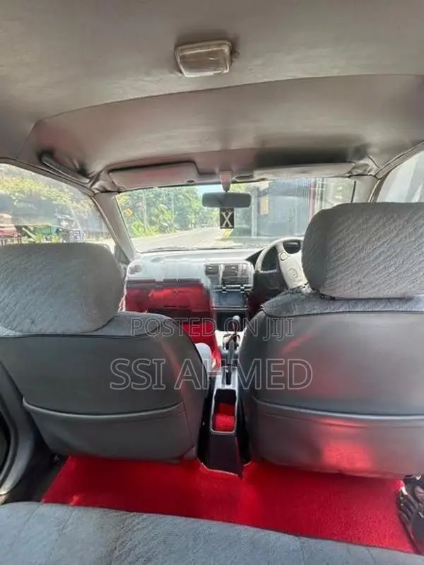 Toyota Soluna 1999