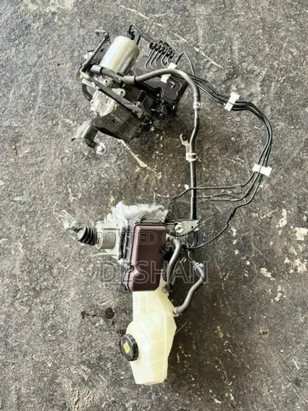 Toyota chr hybrid abs modulator set
