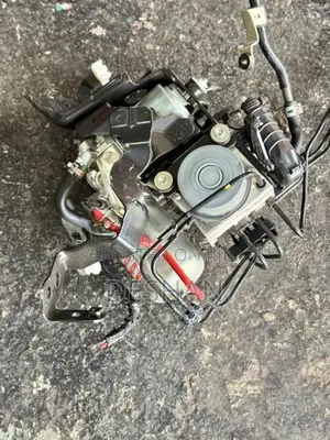 Toyota chr hybrid abs modulator set