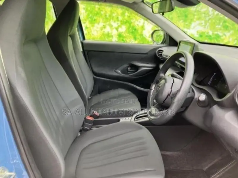 Toyota Yaris Cross X 2024