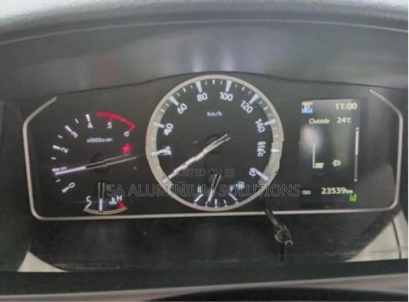 Toyota Hiace 2024