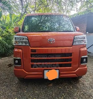Toyota Pixis 2025