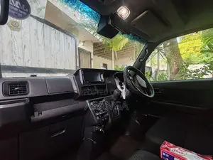 Toyota Pixis 2025