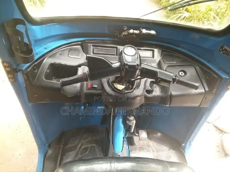 TVS King three wheeler 2011