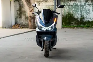 Honda PCX160 Road Sync 2025