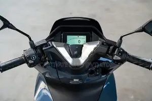 Honda PCX160 Road Sync 2025