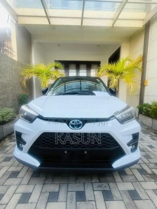 Toyota Raize Z 2025