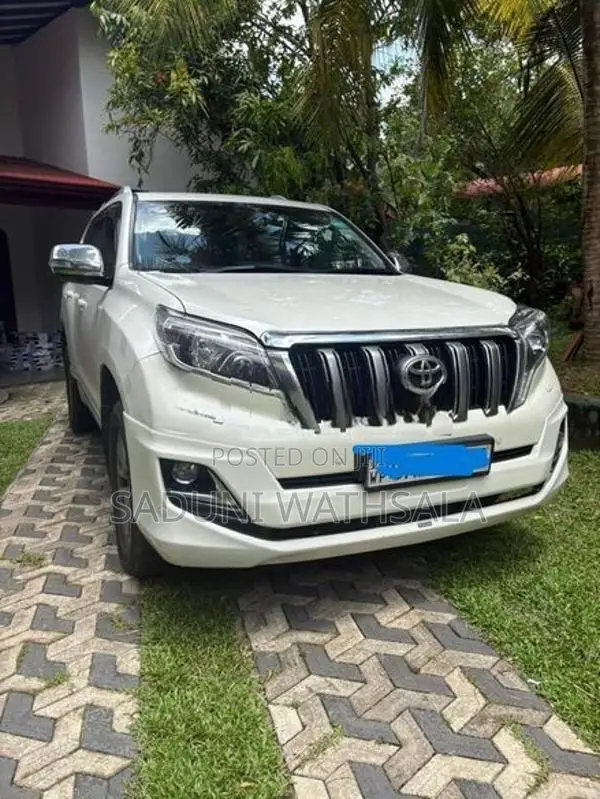 Toyota Land Cruiser Prado 2017