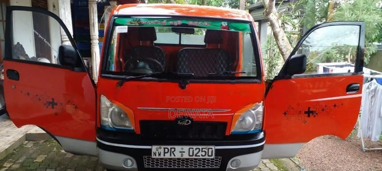 Mahindra Maxximo 2012