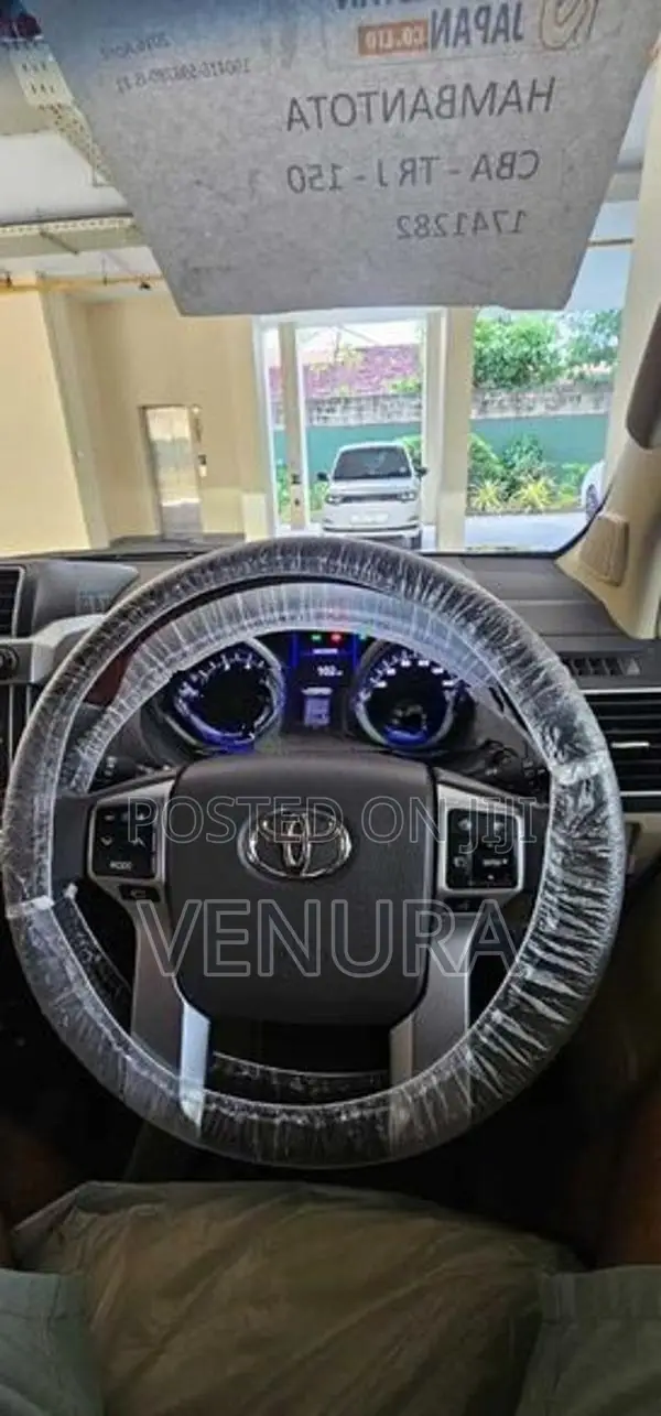 Toyota Land Cruiser Prado TX 2016