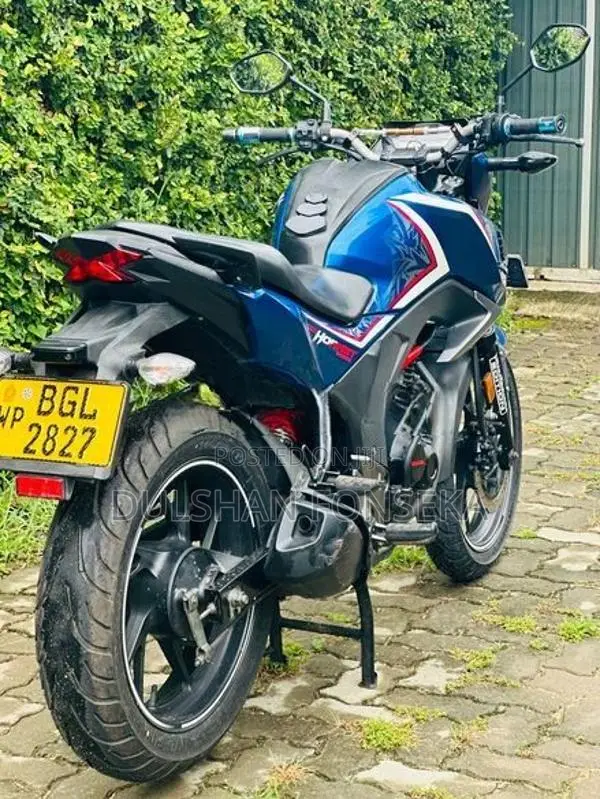 Honda CB Hornet 2018