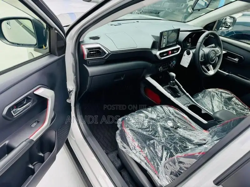 Toyota Raize Z 1.2L Hybrid B/NEW 2026