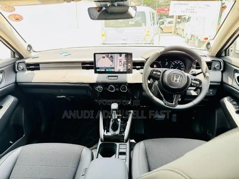 Honda Vezel Z Premium 4WAY B/New 2026
