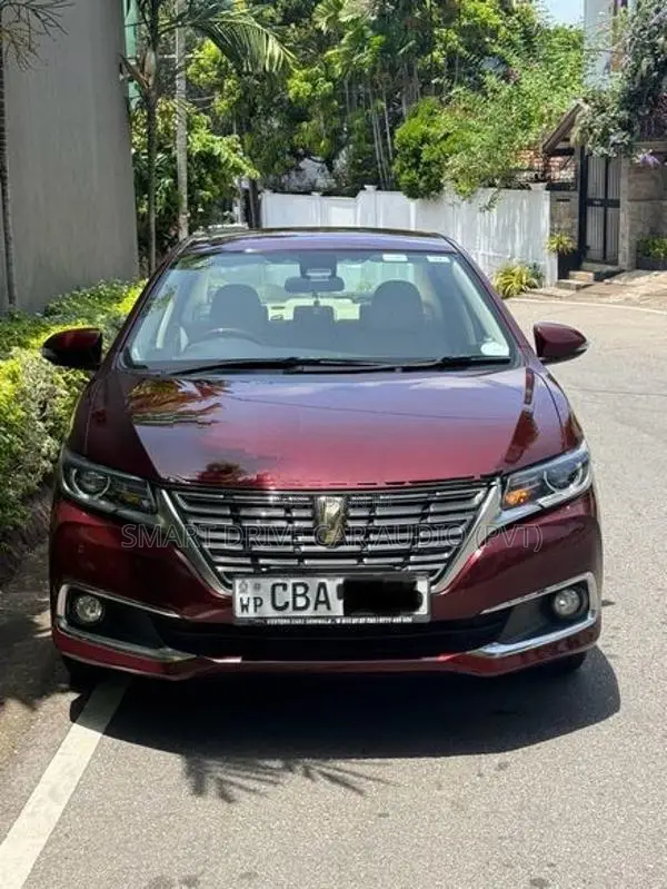 Toyota Premio 2018
