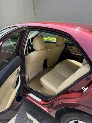 Toyota Premio 2018