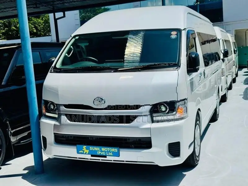 Toyota GDH 223B 14 Seater B/NEW 2026