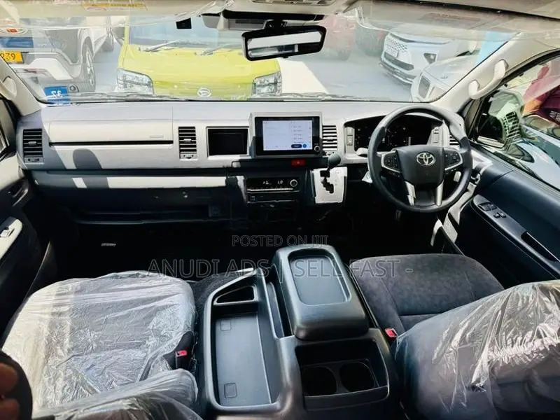 Toyota GDH 223B 14 Seater B/NEW 2026