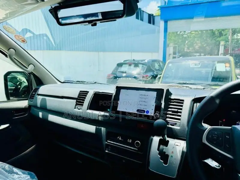 Toyota GDH 223B 14 Seater B/NEW 2026