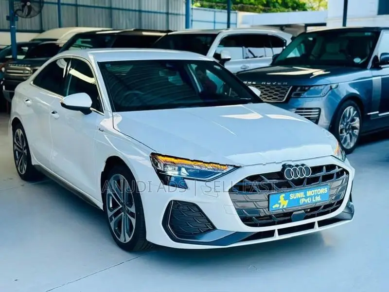 Audi A3 S Line Advance B/NEW 2025
